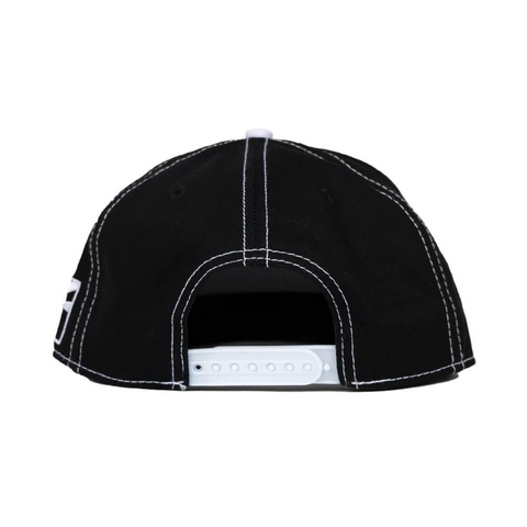 Snapback Classic Pinstripes