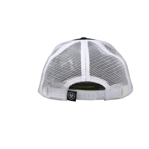 Rose Patch Snapback – Color: Black